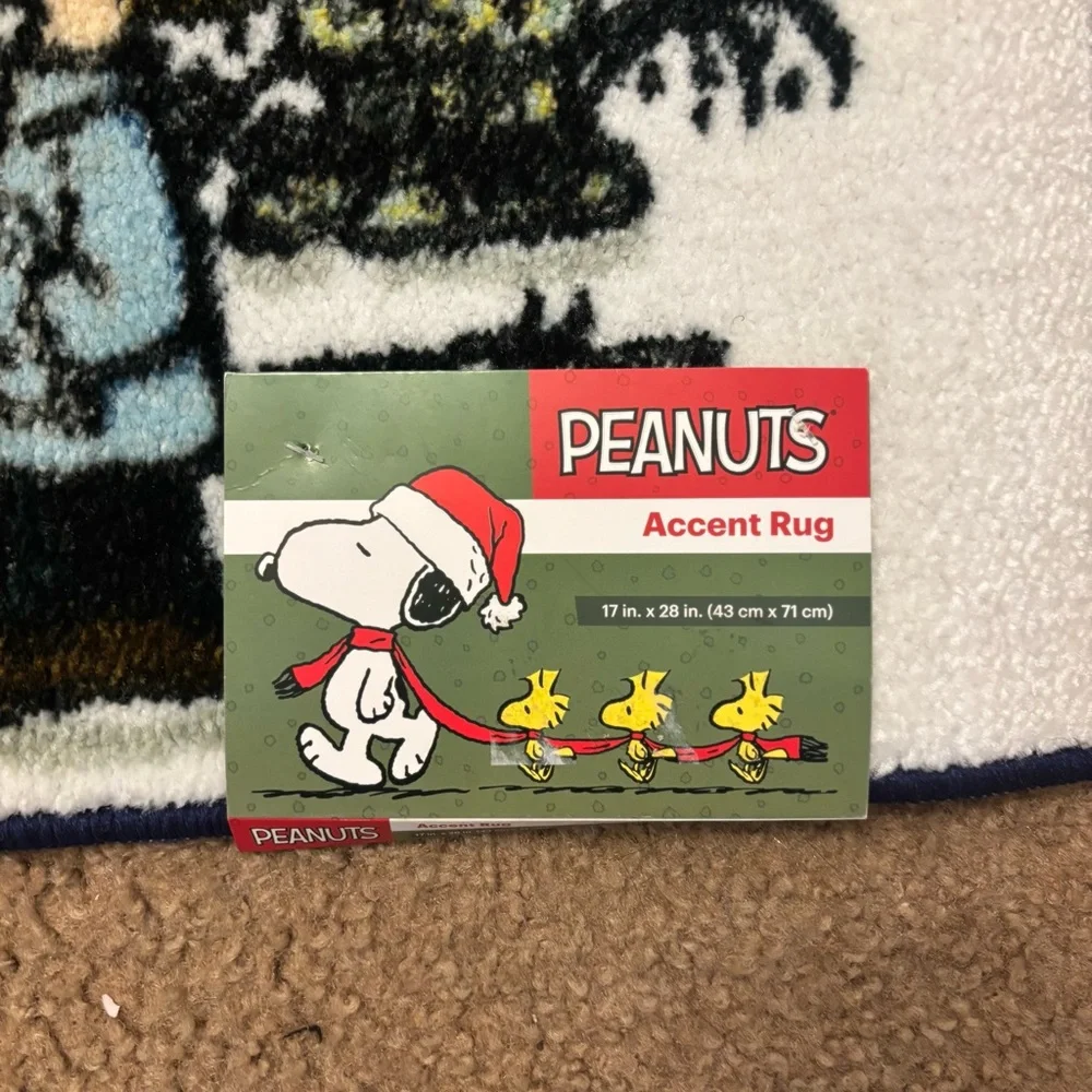 Peanuts Festive Rug with Red and White